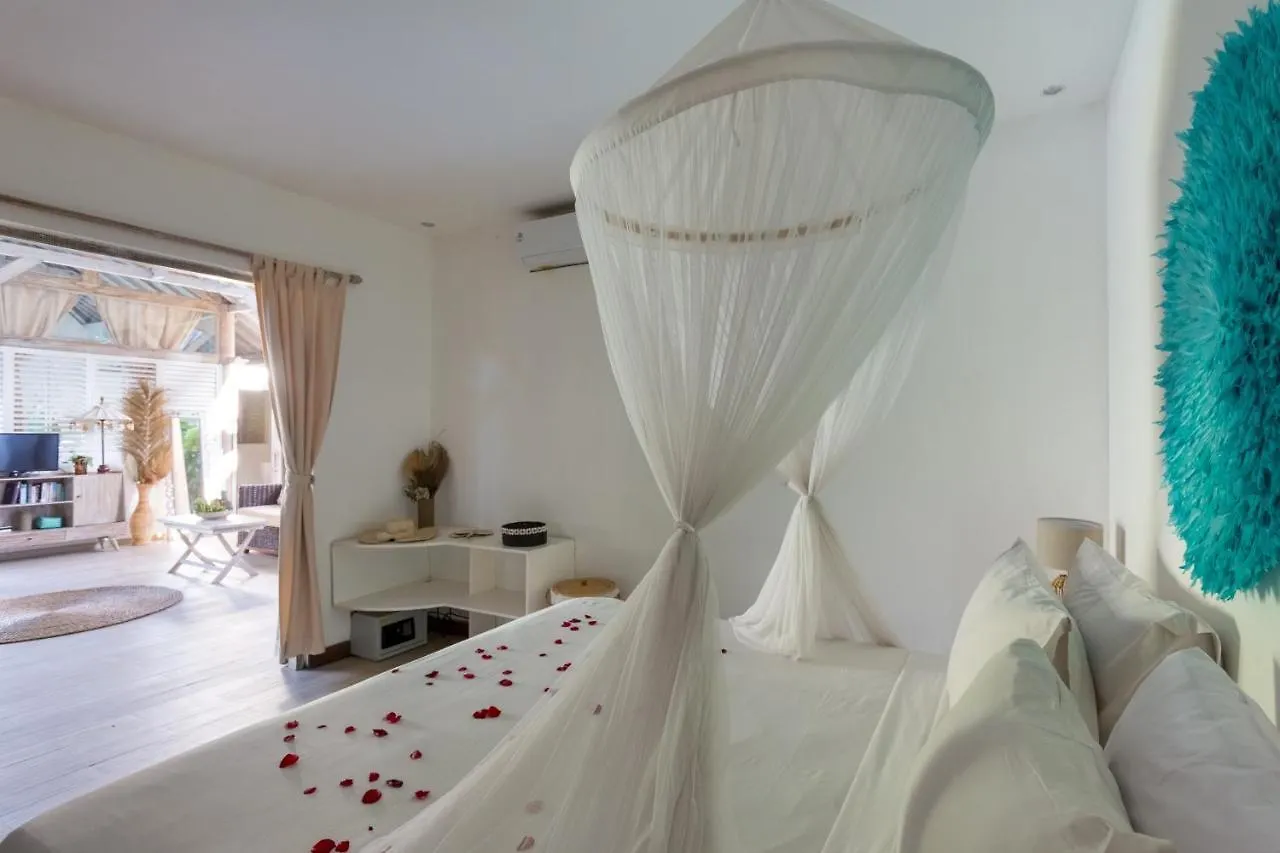 Cocowhite Villa Seminyak  Indonesia