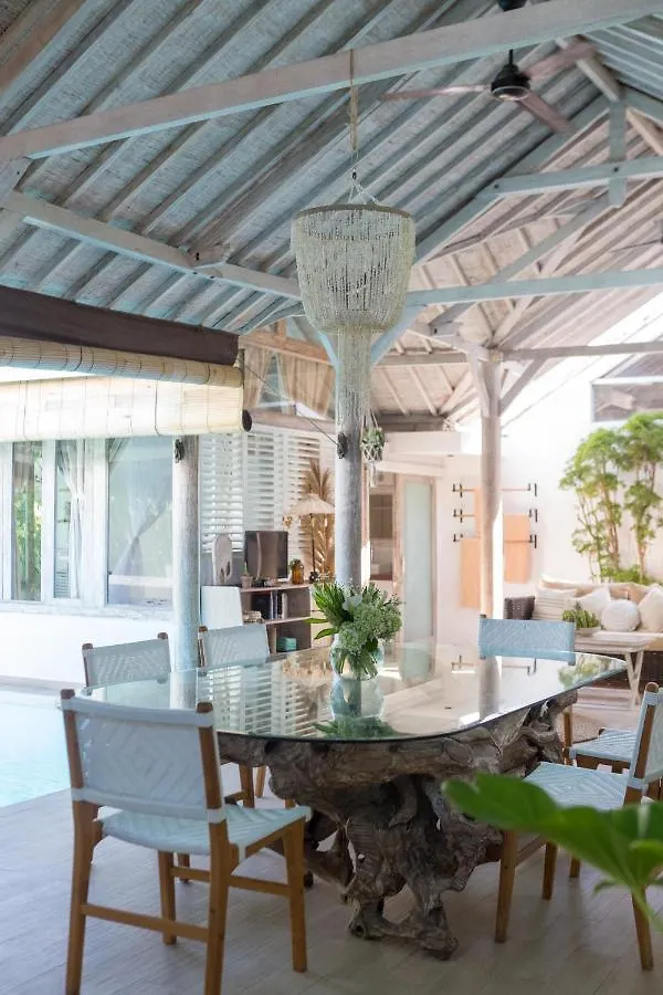 Cocowhite Villa Seminyak