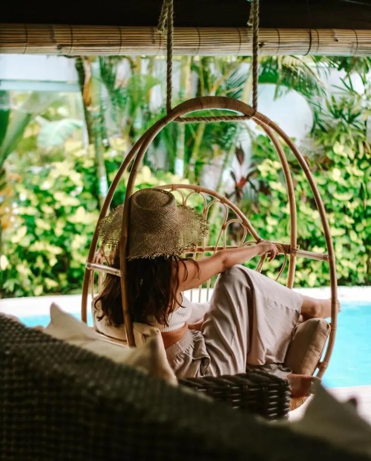 Cocowhite Villa Seminyak   Seminyak (Bali)